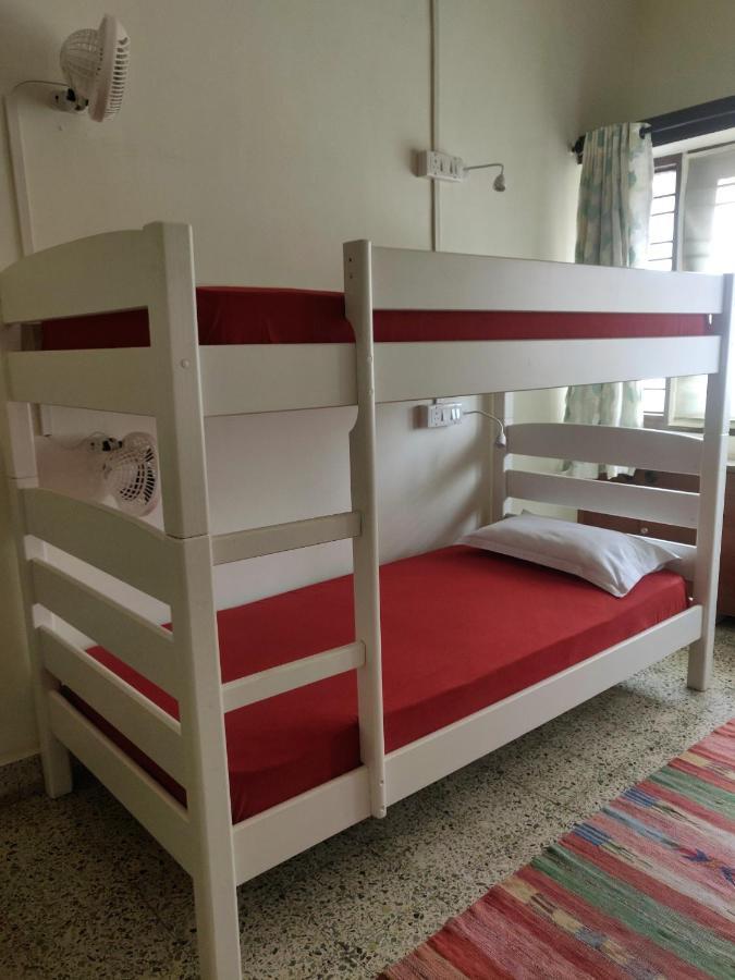 Raahgir Apartman Nászik Kültér fotó